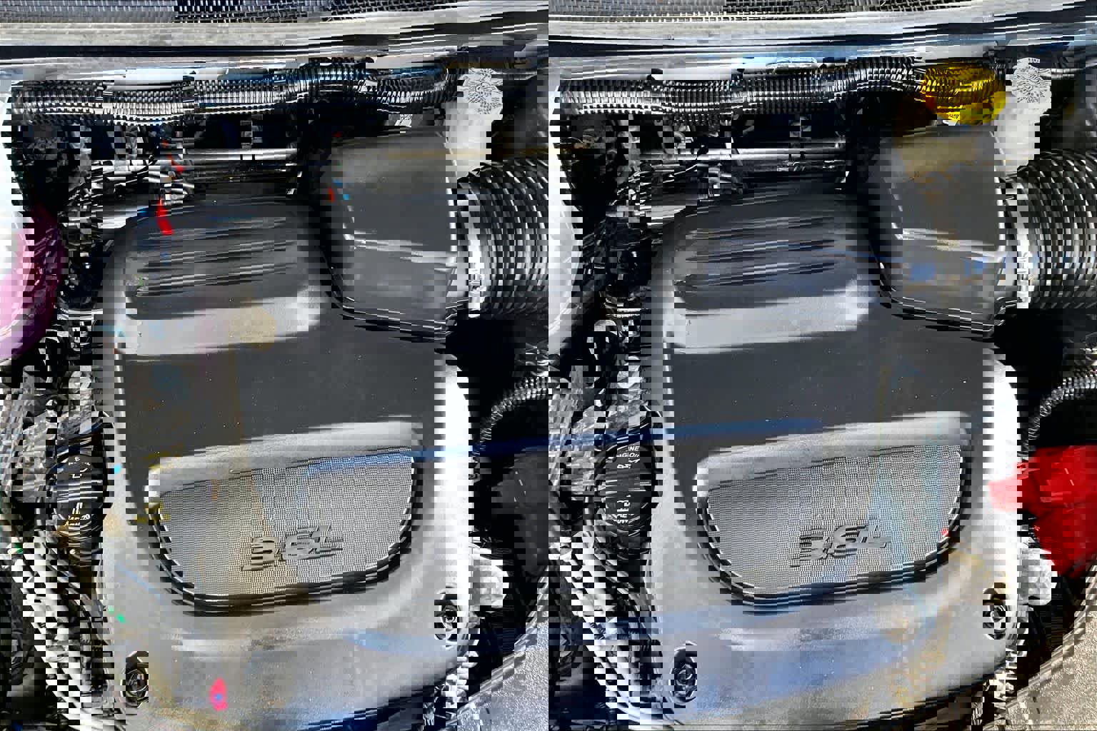 Used 2024 Chrysler Pacifica Touring-L image 32