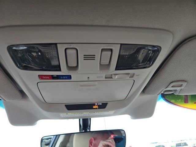 Used 2017 Subaru Outback 2.5i Limited image 50