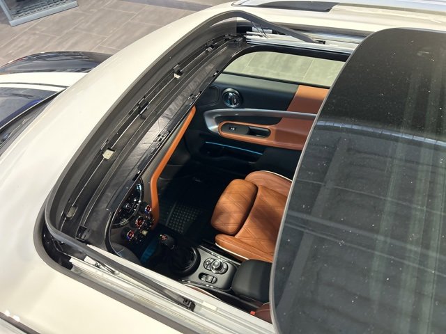 Used 2023 MINI Cooper Countryman SE w/ Storage Package image 52