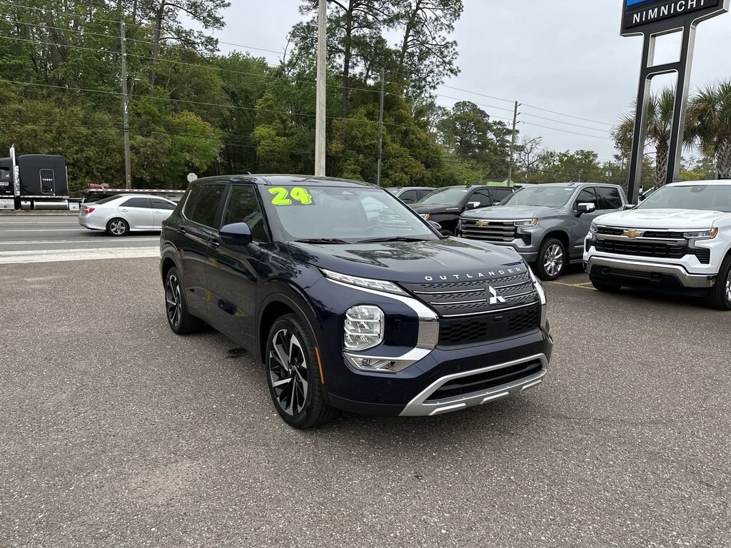 Used 2024 Mitsubishi Outlander SE AWD/4WD image 10