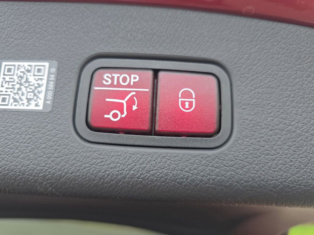 Certified 2026 Mercedes-Benz GLC 350e 4MATIC image 21