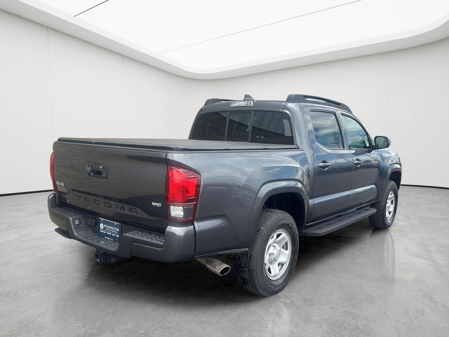 Used 2023 Toyota Tacoma SR AWD/4WD image 3