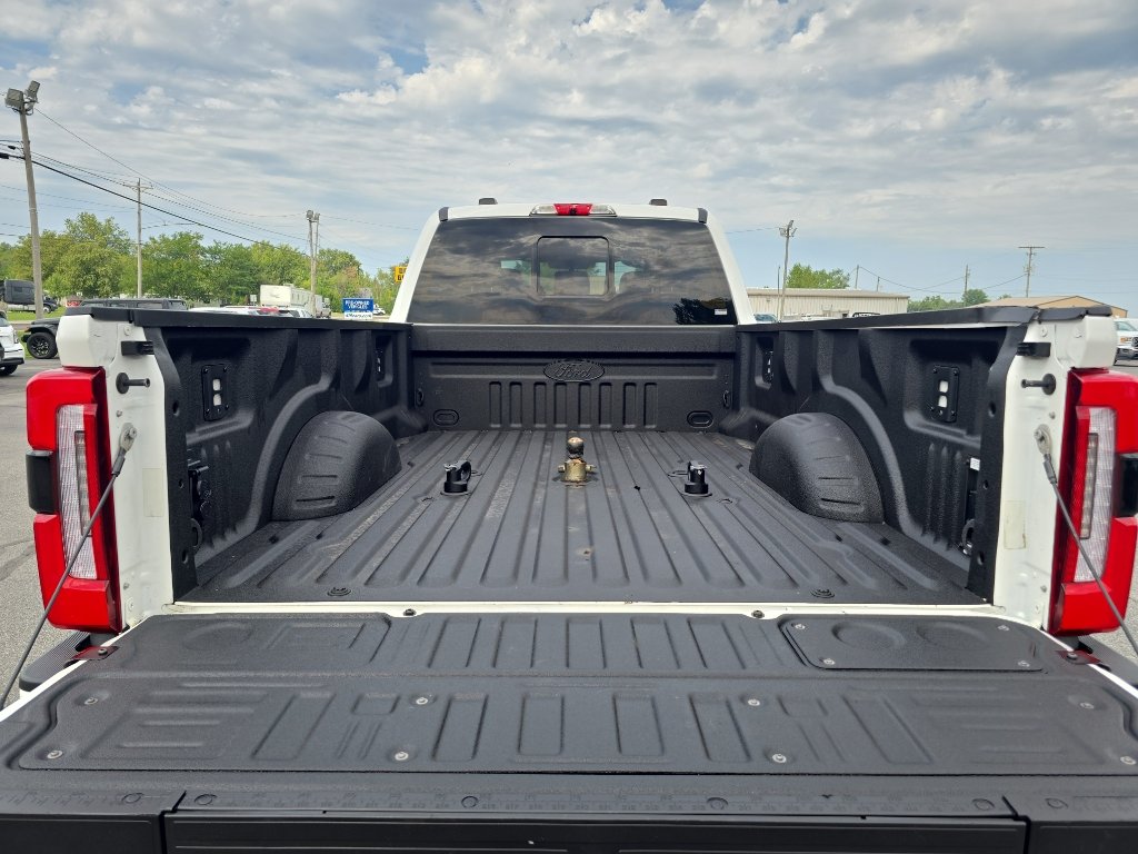 Used 2024 Ford F450 Platinum AWD/4WD image 10