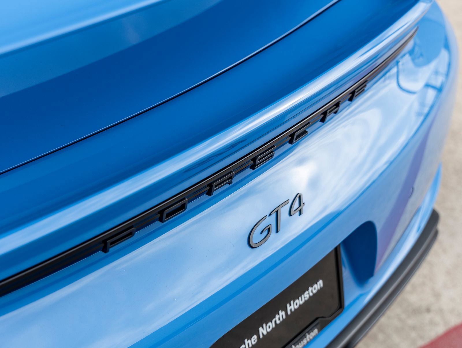 Certified 2023 Porsche 718 Cayman GT4 image 17
