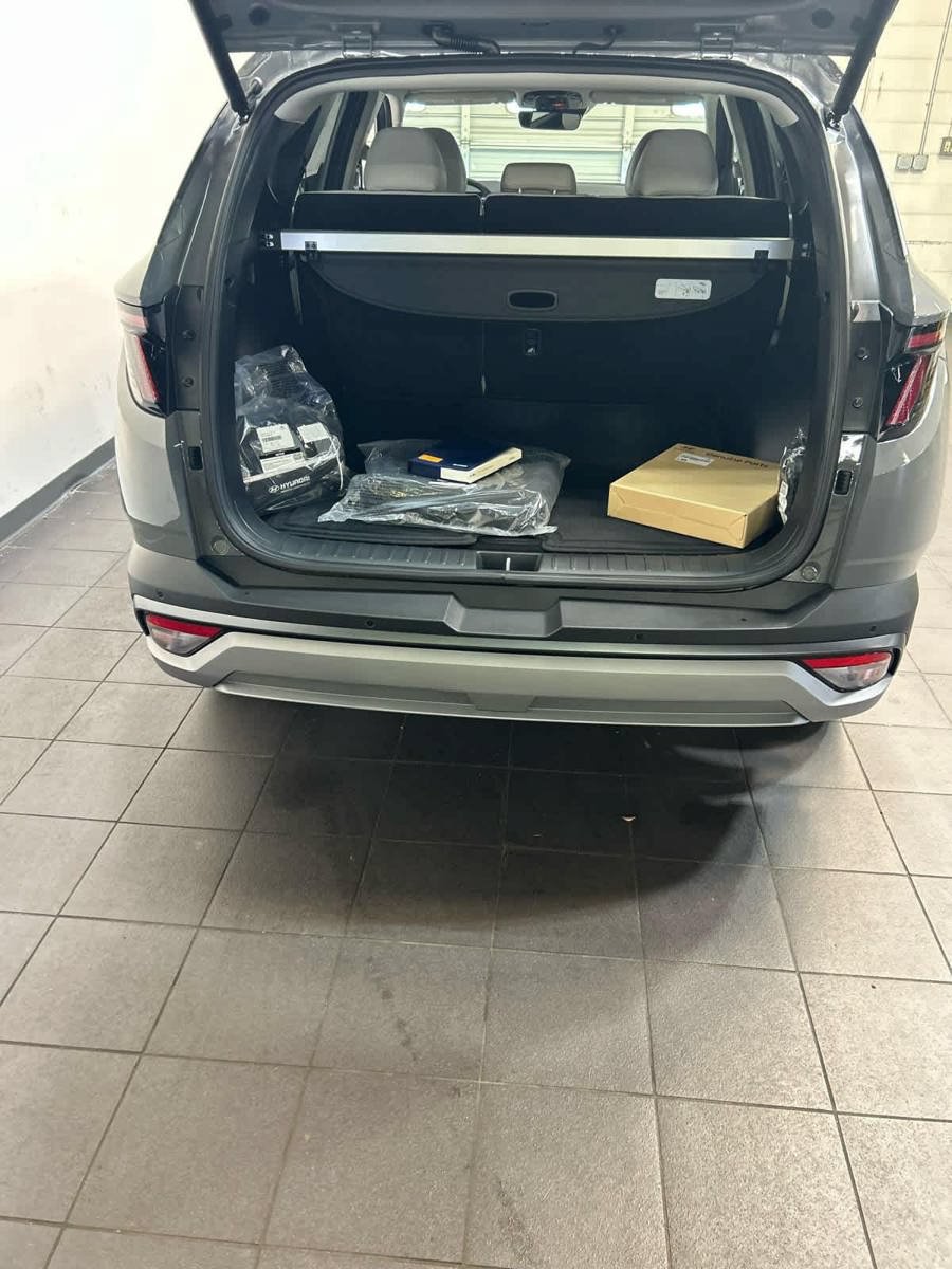 New 2026 Hyundai Tucson Limited AWD/4WD image 10