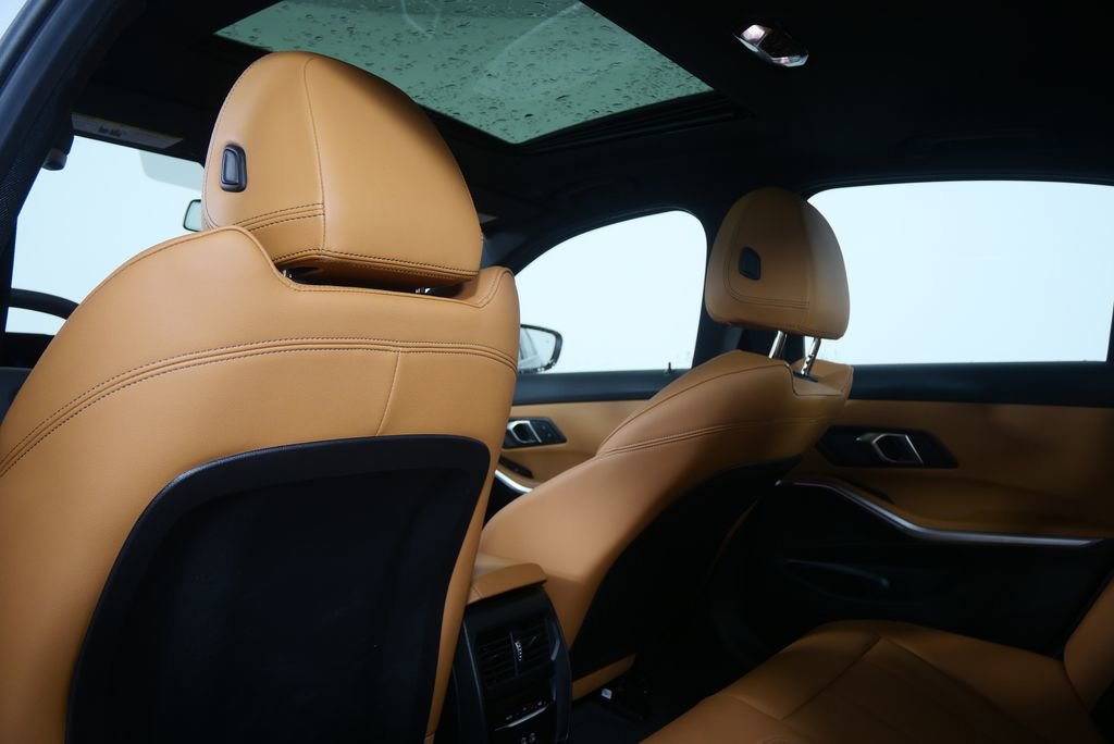 Certified 2025 BMW 330i xDrive Sedan image 17