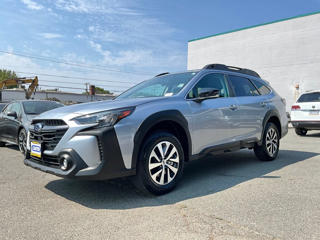 Certified 2024 Subaru Outback Premium AWD/4WD image 5