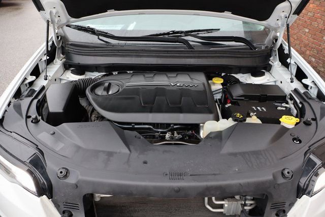 Used 2021 Jeep Cherokee Latitude Lux AWD/4WD image 43