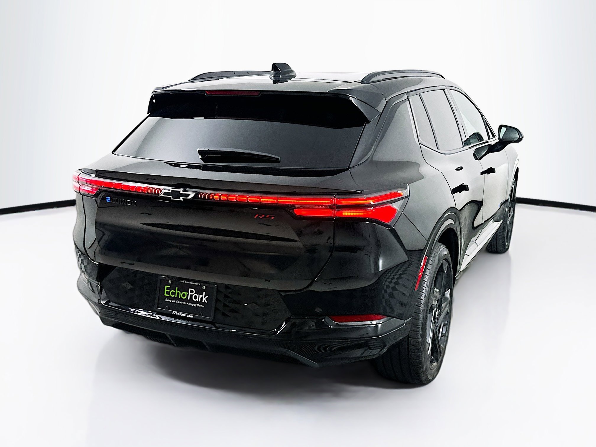 Used 2025 Chevrolet Equinox EV RS FWD image 9