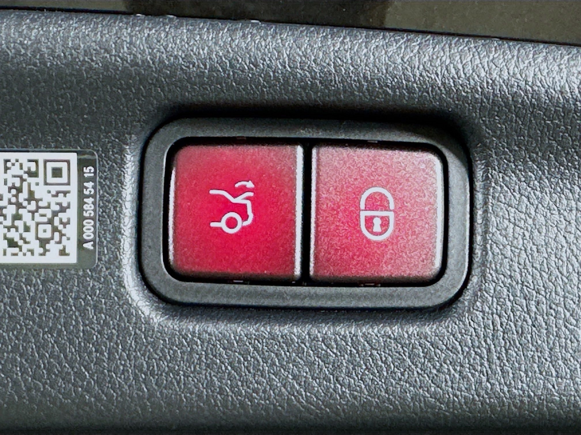 Certified 2026 Mercedes-Benz C 300 4MATIC Sedan image 35