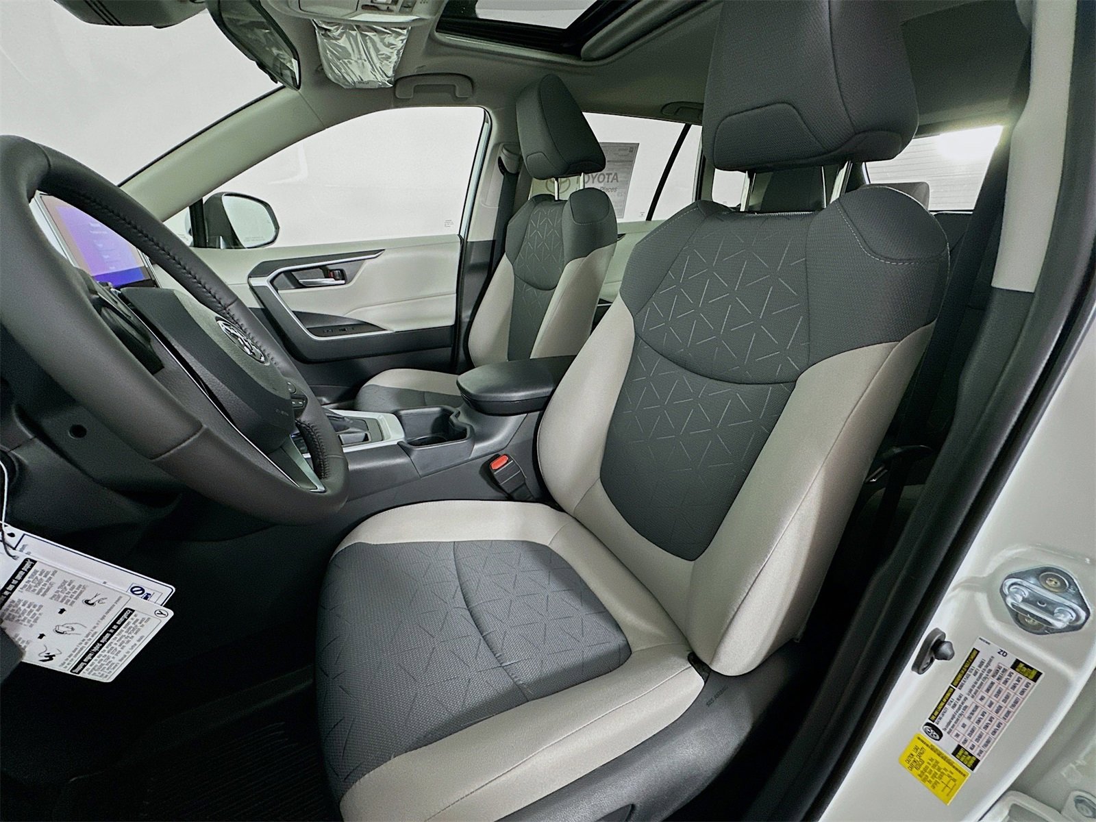 New 2025 Toyota RAV4 XLE image 20