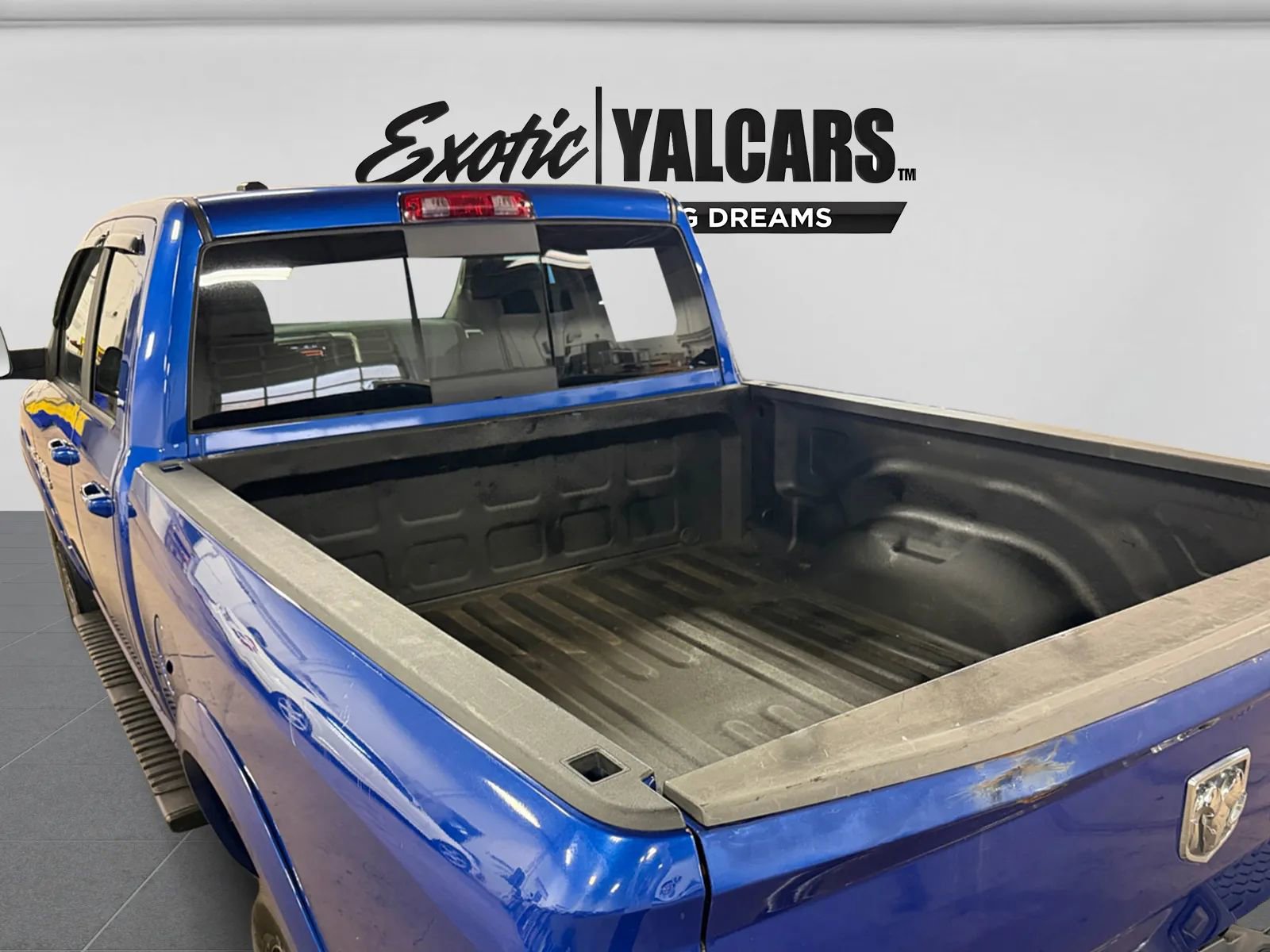 Used 2014 RAM 1500 Outdoorsman image 11