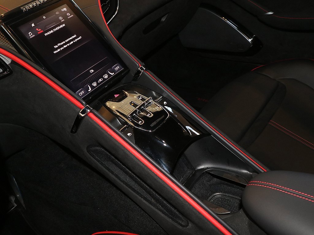 Certified 2024 Ferrari Roma image 95