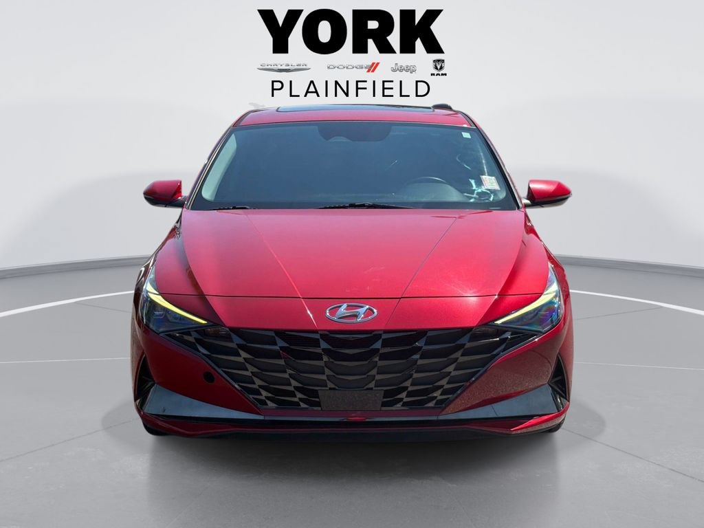 Used 2022 Hyundai Elantra Limited FWD image 2