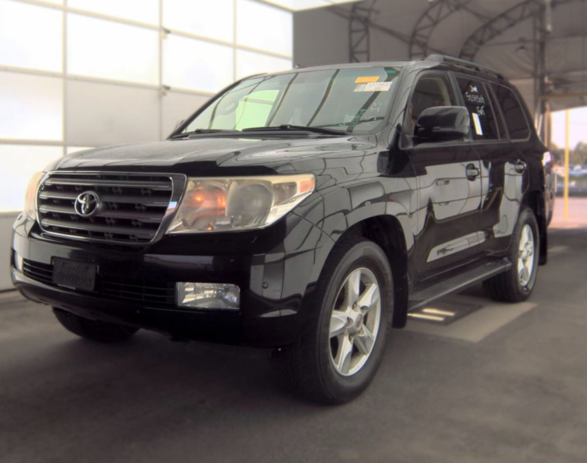 Used 2011 Toyota Land Cruiser w/ Upgrade Pkg