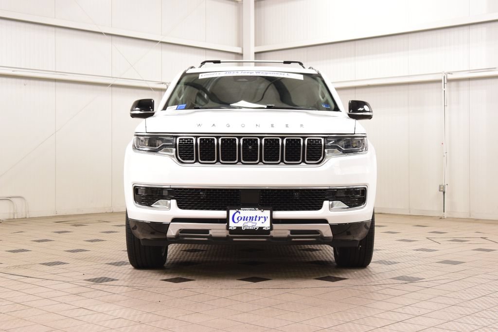 Used 2024 Jeep Wagoneer L Series III w/ Premium Group I AWD/4WD image 2
