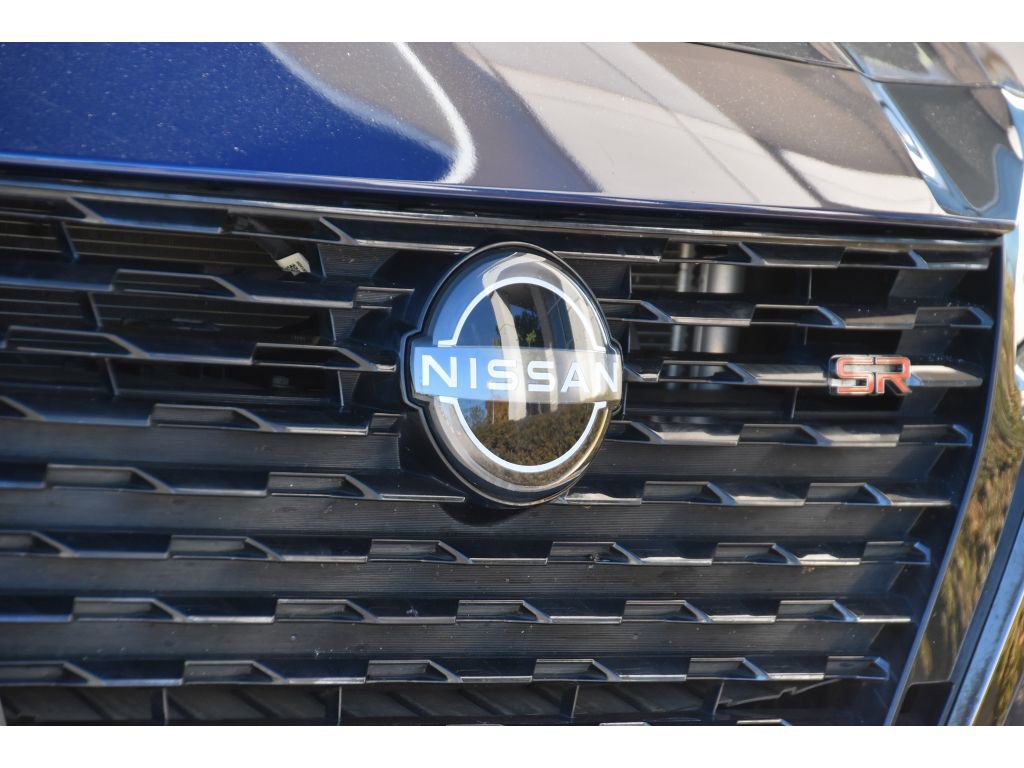 Used 2023 Nissan Altima 2.5 SR w/ SR Premium Package image 11
