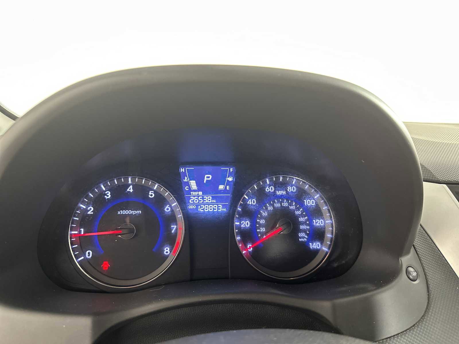 Used 2014 Hyundai Accent SE FWD image 22