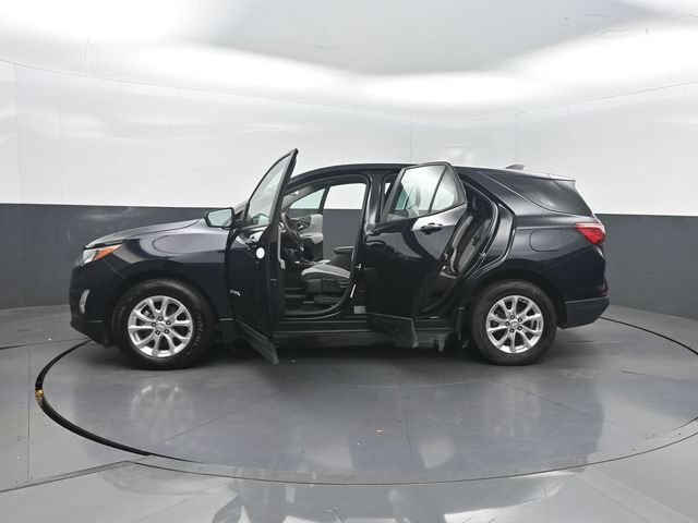 Used 2020 Chevrolet Equinox LS FWD image 39