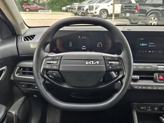 Used 2025 Kia K4 FWD image 22