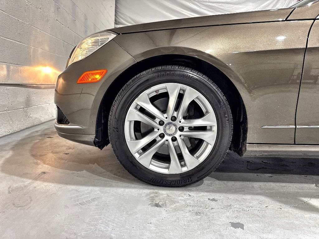 Used 2011 Mercedes-Benz E 350 Sedan image 70