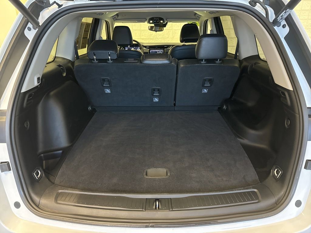 Used 2023 Jeep Grand Cherokee Limited w/ Trailer Tow Prep Group (B) image 10