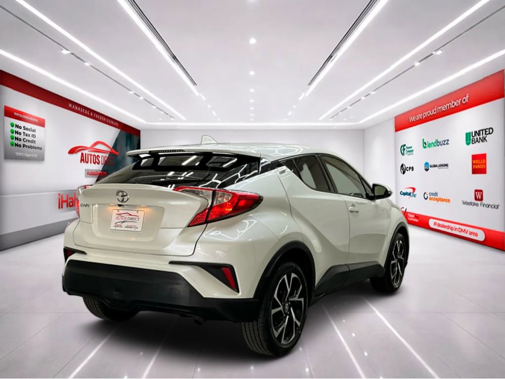 Used 2021 Toyota C-HR XLE FWD image 8