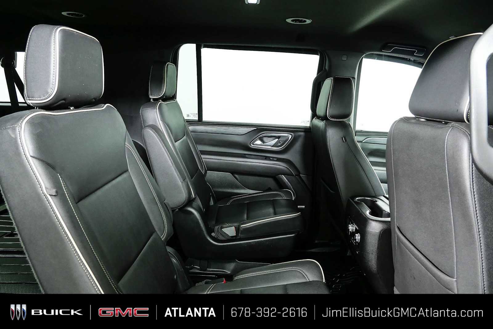 Certified 2023 GMC Yukon XL SLT AWD/4WD image 45