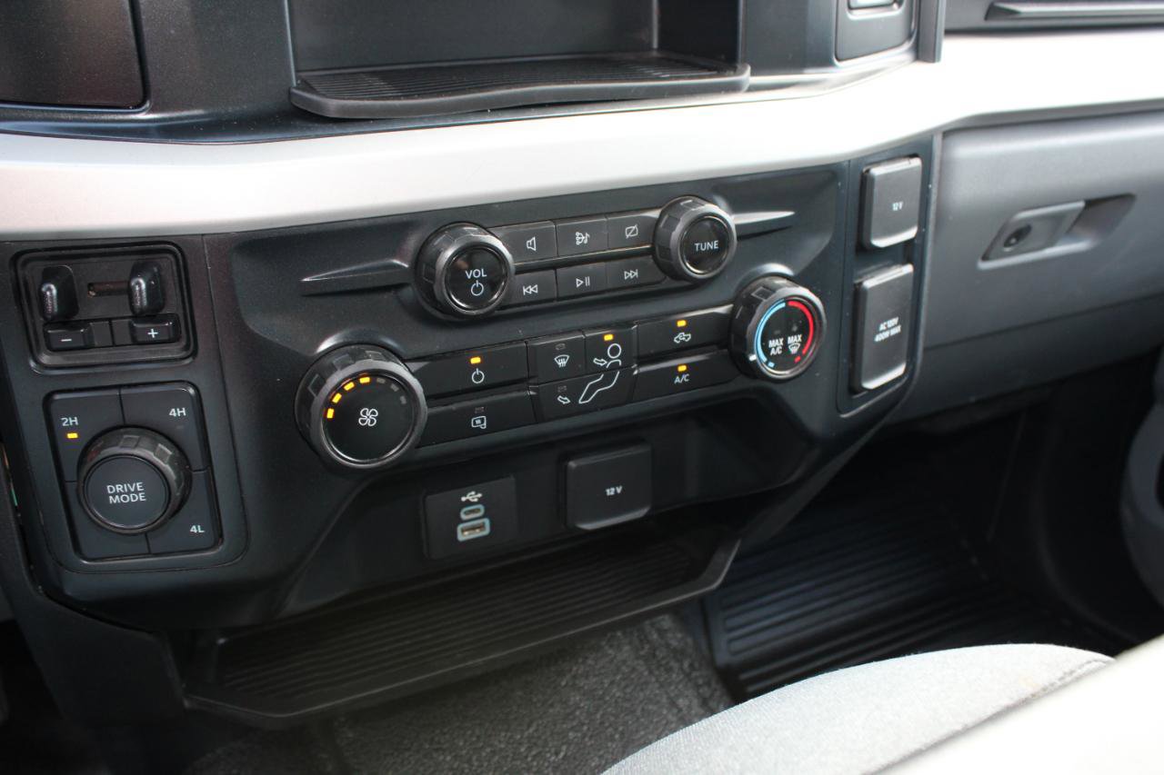 Used 2023 Ford F250 XLT w/ F-250 >10K GVWR Package AWD/4WD image 25