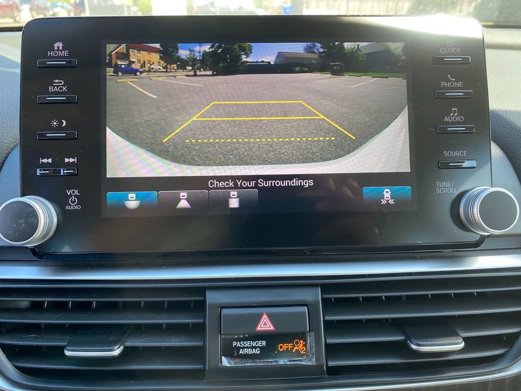 Used 2018 Honda Accord EX image 18