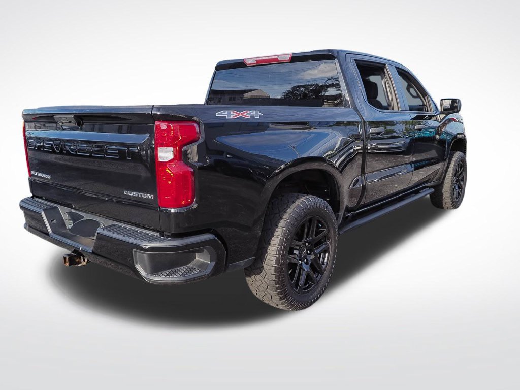 Used 2023 Chevrolet Silverado 1500 Custom AWD/4WD image 7