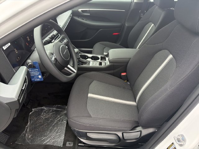 New 2026 Hyundai Sonata SE FWD image 11
