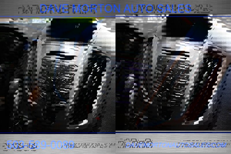 Used 2017 Ford Transit 250 130 Low Roof image 17