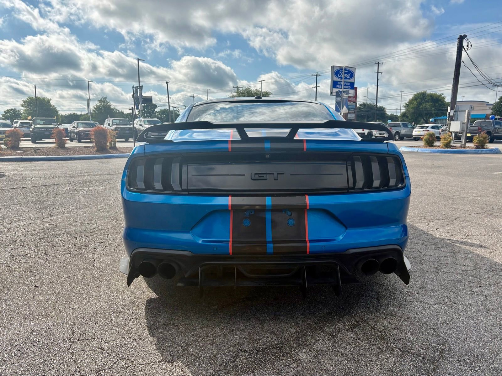 Used 2019 Ford Mustang GT w/ Equipment Group 301A RWD image 4