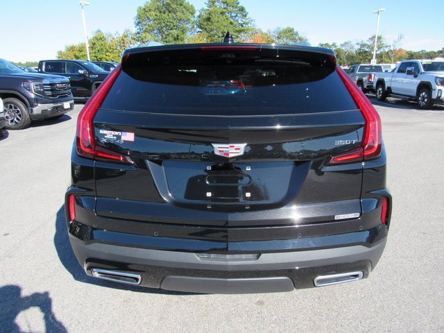 Used 2024 Cadillac XT4 Premium Luxury w/ Technology Package image 3