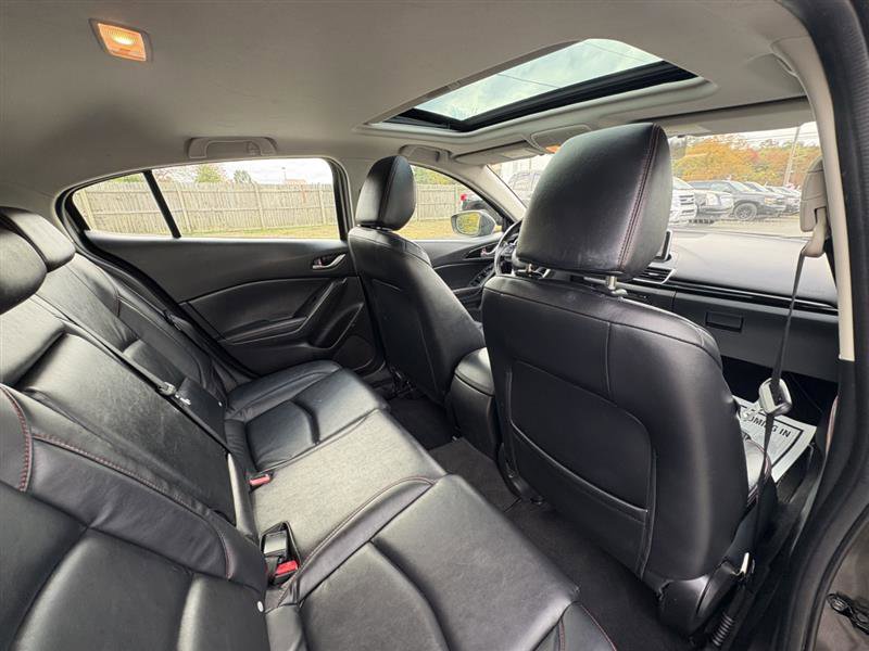 Used 2014 MAZDA MAZDA3 i Grand Touring image 18