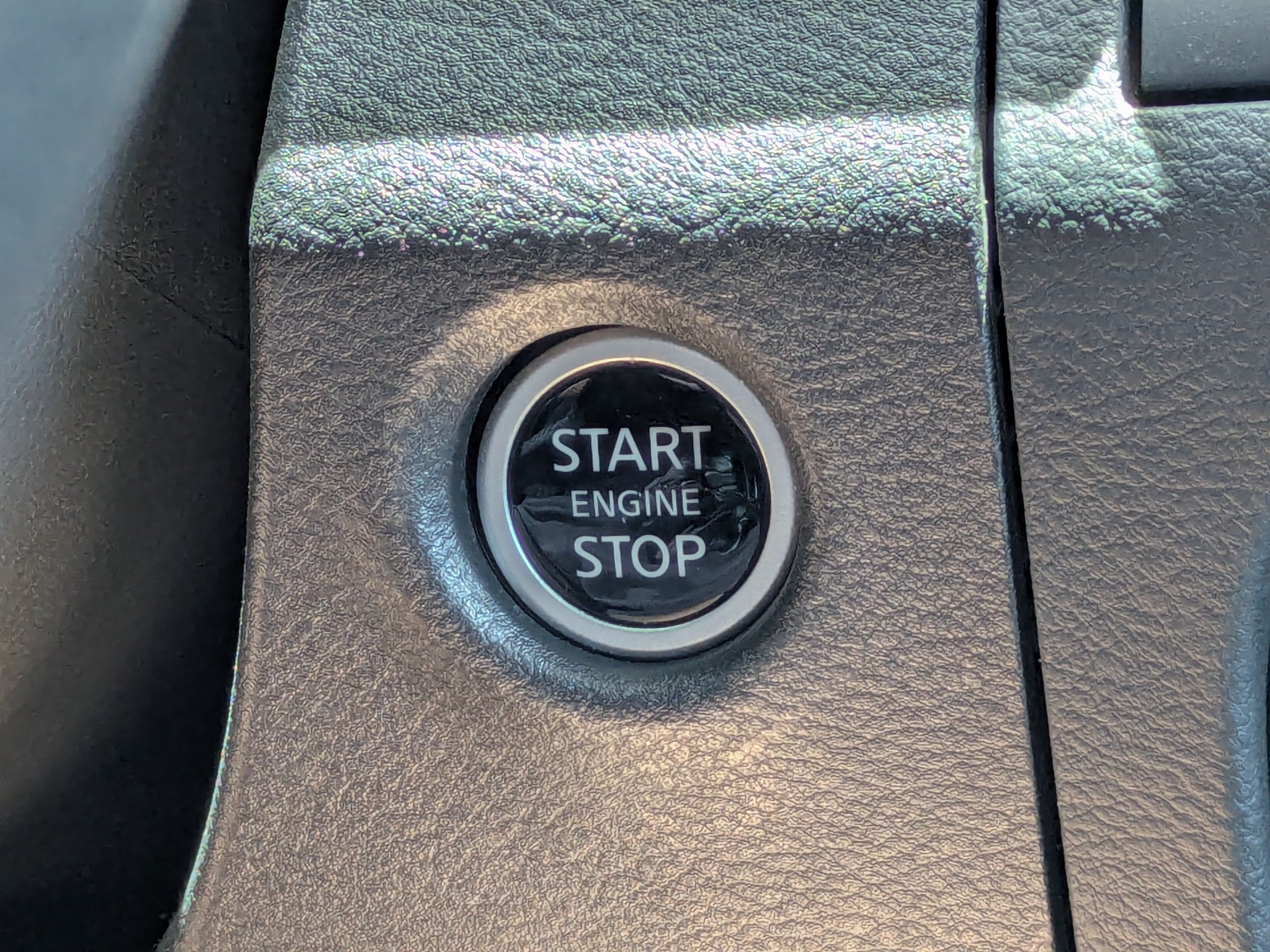 Certified 2025 Nissan Frontier SV w/ SV Convenience Package RWD image 31