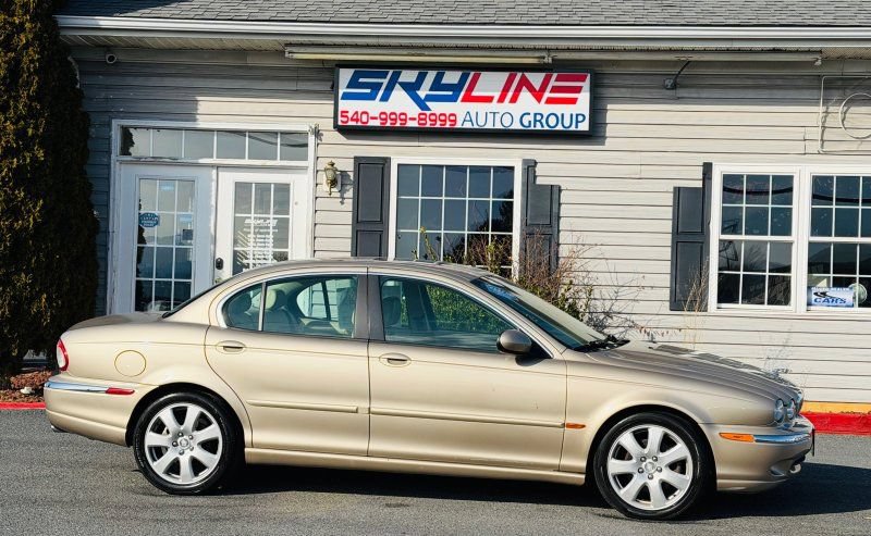 Used 2005 Jaguar X-TYPE 3.0 AWD/4WD image 2