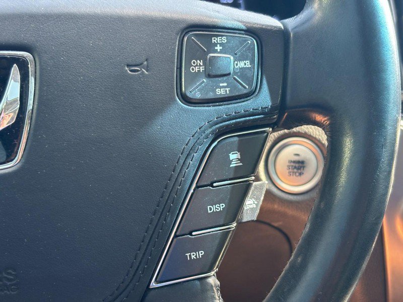 Used 2012 Hyundai Equus Signature image 18