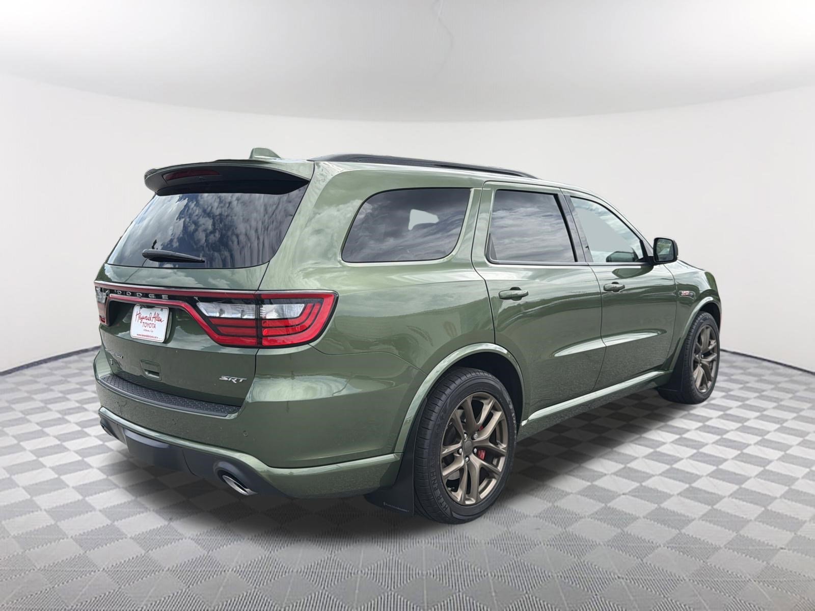Used 2021 Dodge Durango SRT w/ Technology Group AWD/4WD image 16