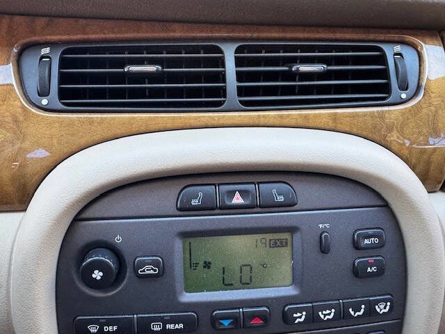 Used 2005 Jaguar X-TYPE 3.0 image 42