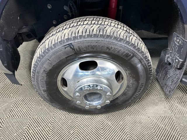 Used 2017 Ford F350 Lariat w/ Lariat Ultimate Package image 10