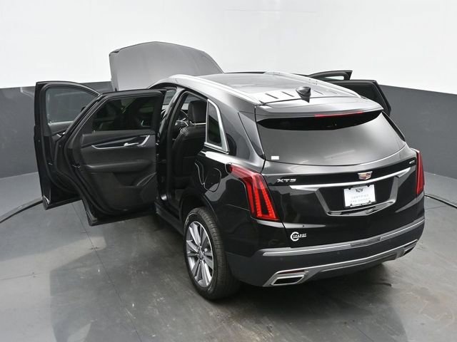 Certified 2025 Cadillac XT5 Premium Luxury image 64