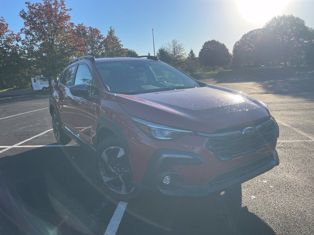 Used 2024 Subaru Crosstrek 2.5i Limited w/ Crosstrek Mirror Package AWD/4WD image 3