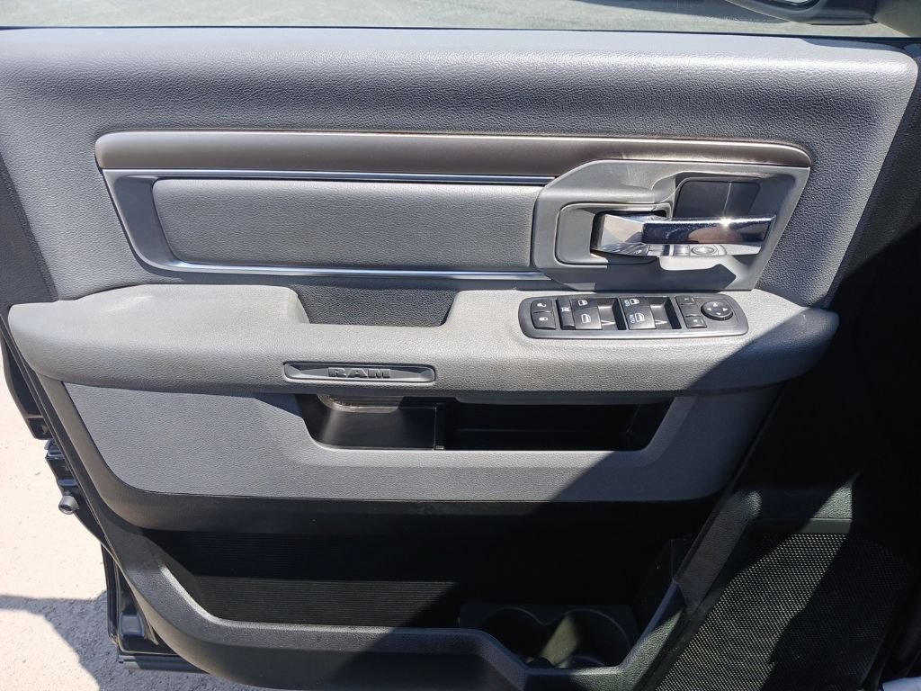 Used 2020 RAM 1500 Warlock w/ Electronics Group AWD/4WD image 29