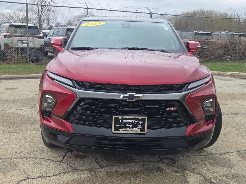 Used 2025 Chevrolet Blazer RS w/ Driver Confidence II Package AWD/4WD image 4