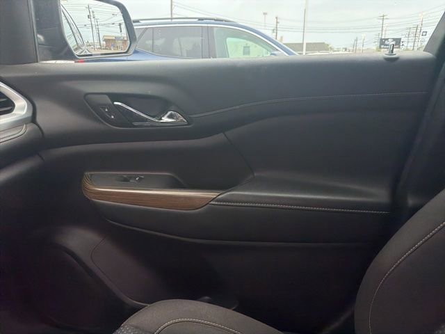 Used 2021 GMC Acadia SLE w/ Elevation Edition FWD image 35