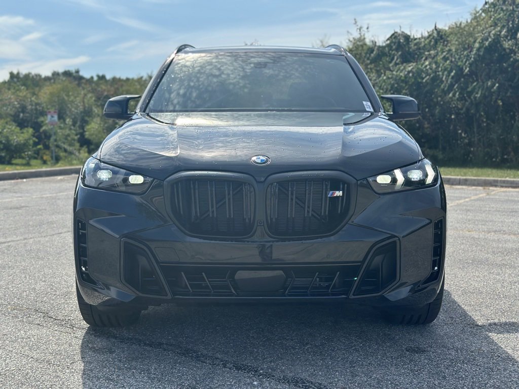 New 2026 BMW X5 M60i image 2