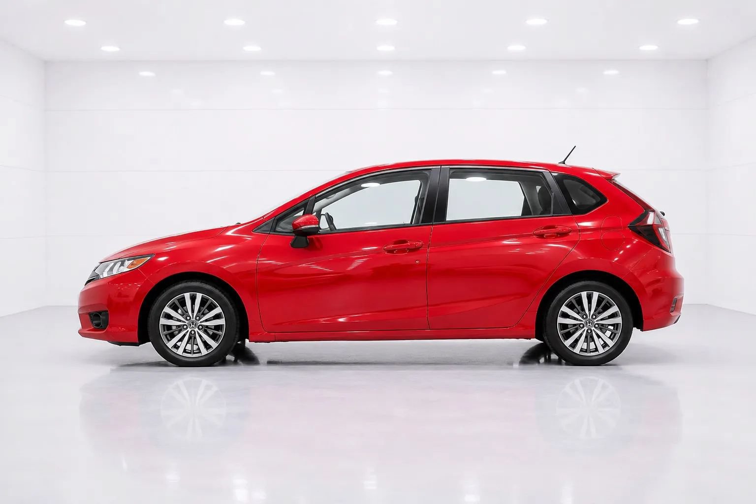 Used 2015 Honda Fit EX image 2