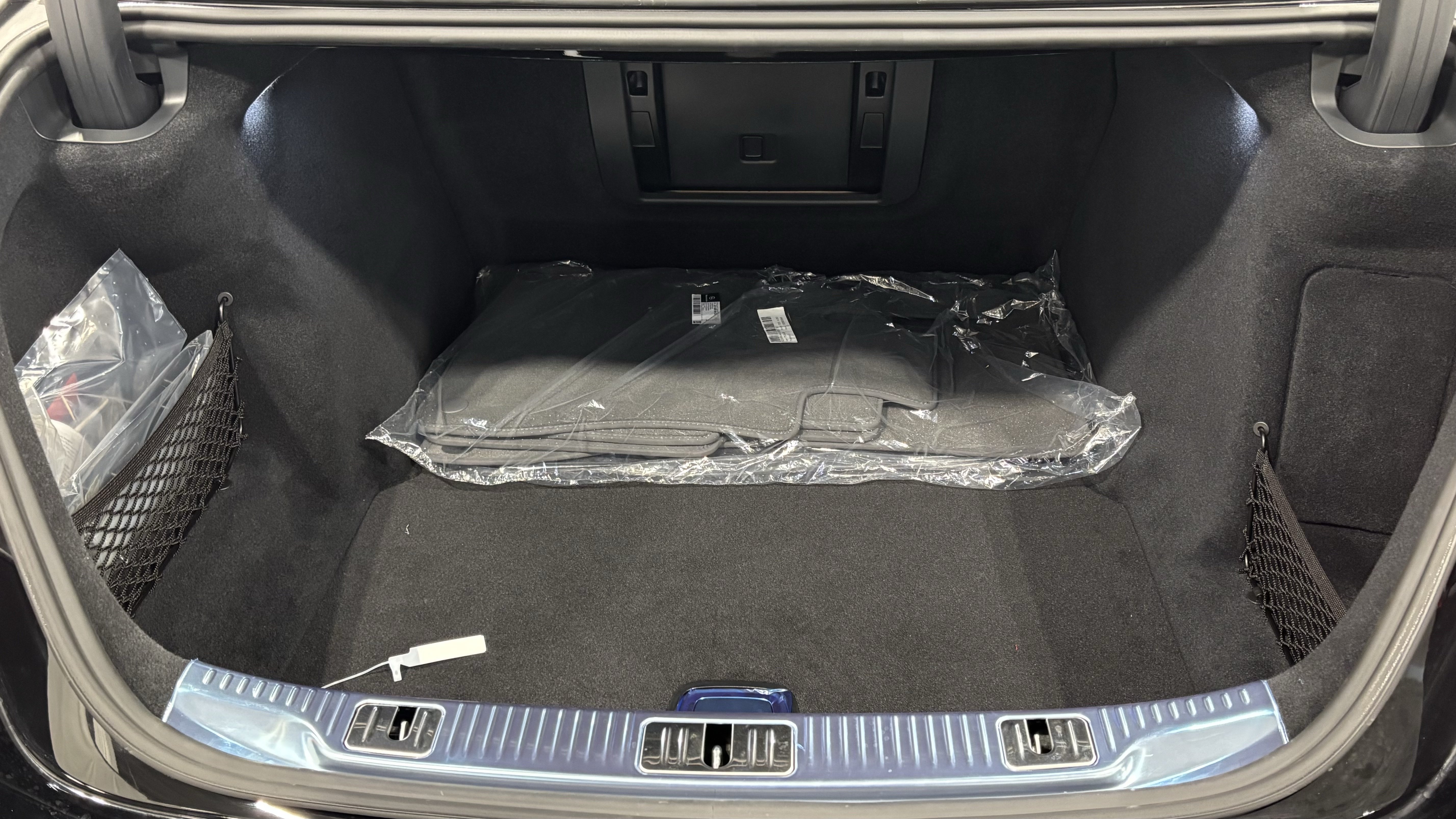 New 2027 Mercedes-Benz S 580 4MATIC Sedan image 23